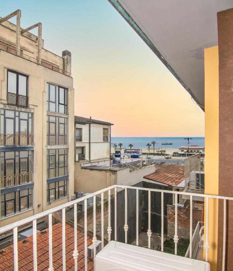 Hotel Caribe Viareggio Exterior foto