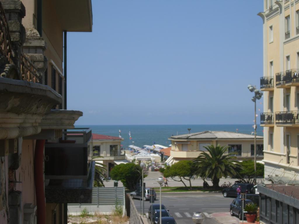 Hotel Caribe Viareggio Habitación foto